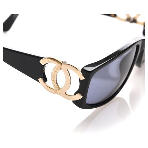 lunette chanel femme soleil|Chanel lunettes de soleil.